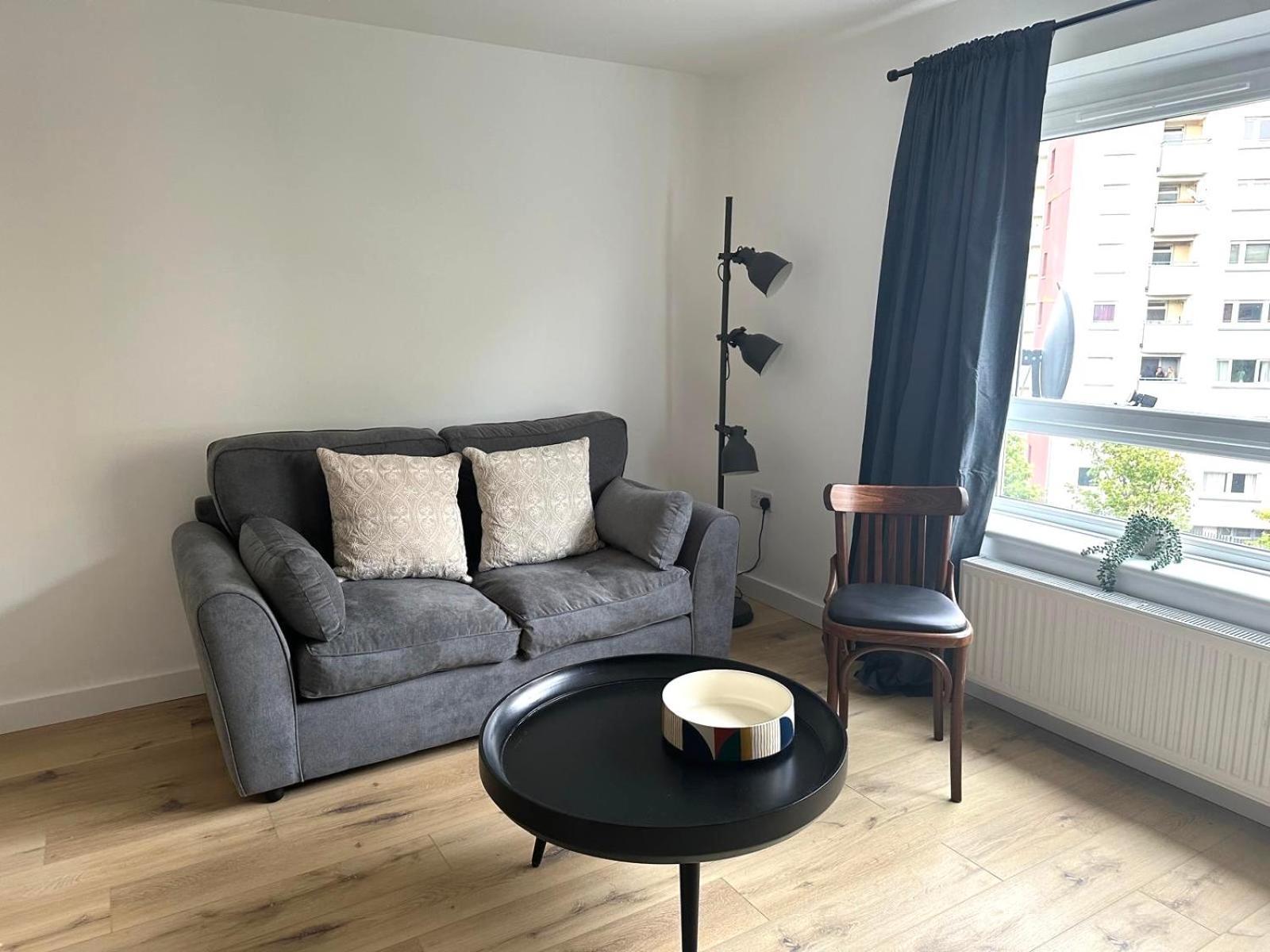 Holyrood Central Apartment Единбург Екстериор снимка